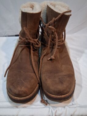 UGG Men's Chestnut Suede Shearling Lace-Up Boots